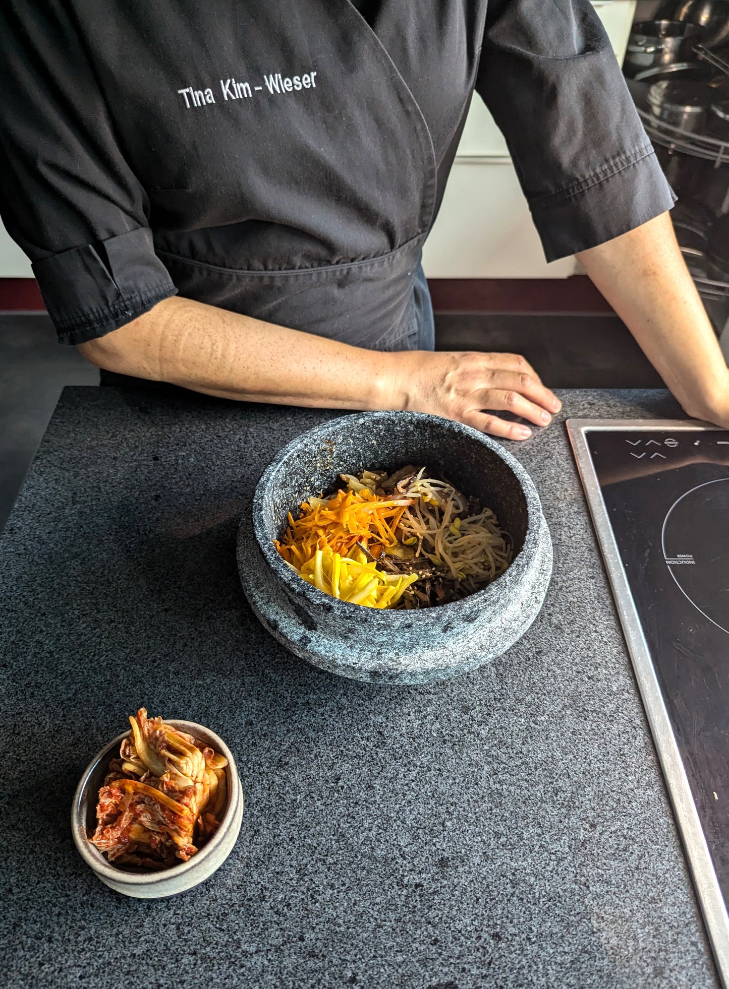 Dolsot Bibimbap. Hallein